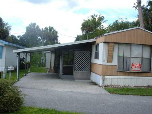 1307 S. Parrott Ave. #30B, Okeechobee, FL 34974