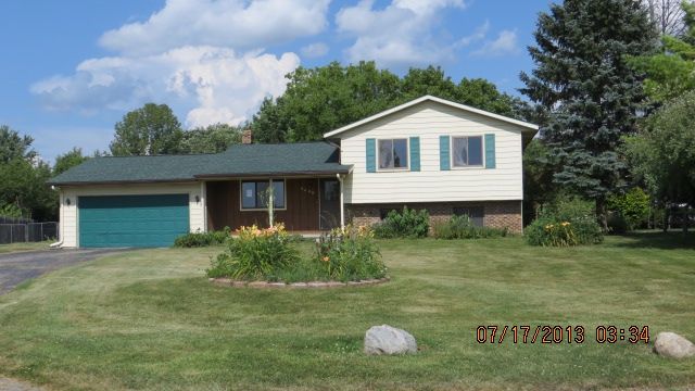 9499 Orchard St, New Lothrop, MI 48460