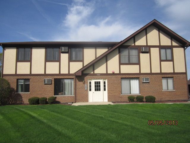 4564 W 131st St Apt 2n, Alsip, IL 60803