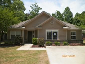 6208 Sycamore Dr, Montgomery, AL 36117