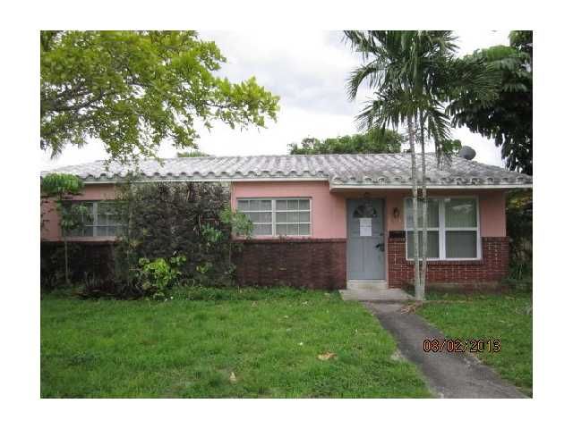 2410 Coolidge St, Hollywood, FL 33020