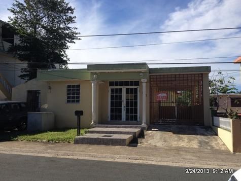 849 (22) Ricardo Arroyo St. San Antonio, Dorado, PR 00646