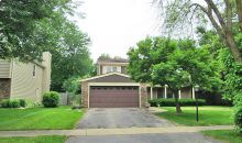 1152 Highland Ln Glenview, IL 60025