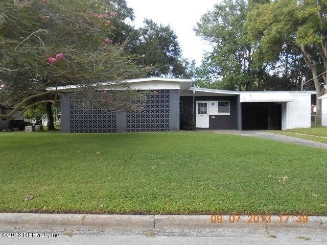 8837 Macarthur Ct S, Jacksonville, FL 32216