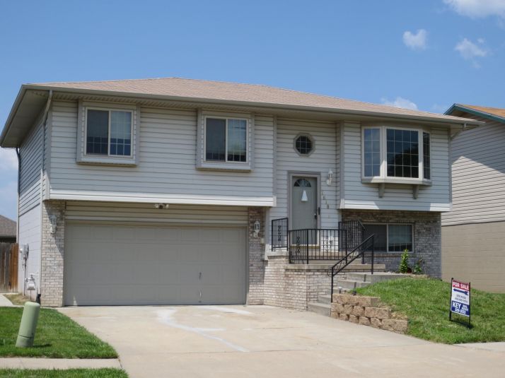 1618 24th Ave, Council Bluffs, IA 51501