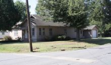 1002 South Wood Str Stuttgart, AR 72160