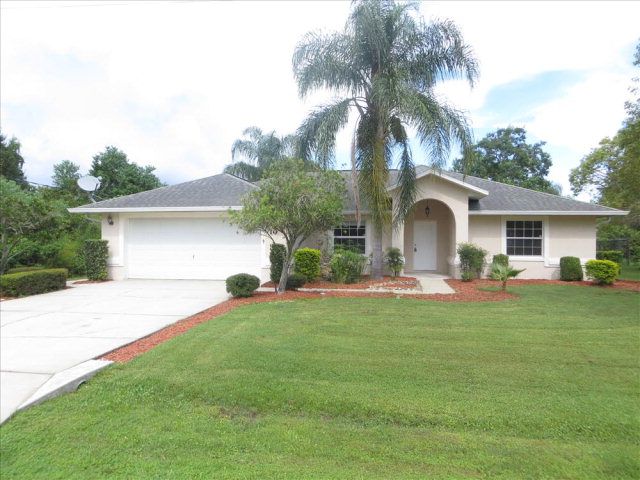 10 Burgundy Pl, Palm Coast, FL 32137