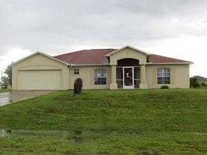 211 Nw 25th Ter, Cape Coral, FL 33993