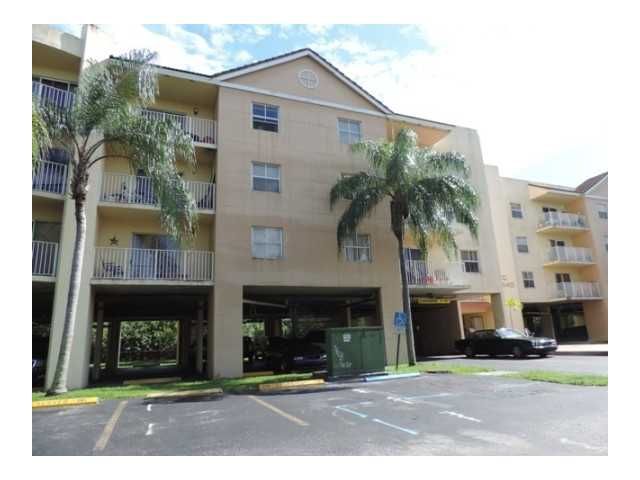 8240 Sw 210th St Apt 308, Miami, FL 33189