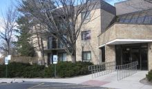 5600 Astor Ln Apt 201 Rolling Meadows, IL 60008