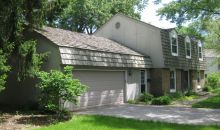 4 Black Twig Rd Rolling Meadows, IL 60008