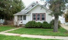 436 W Garfield St Freeport, IL 61032