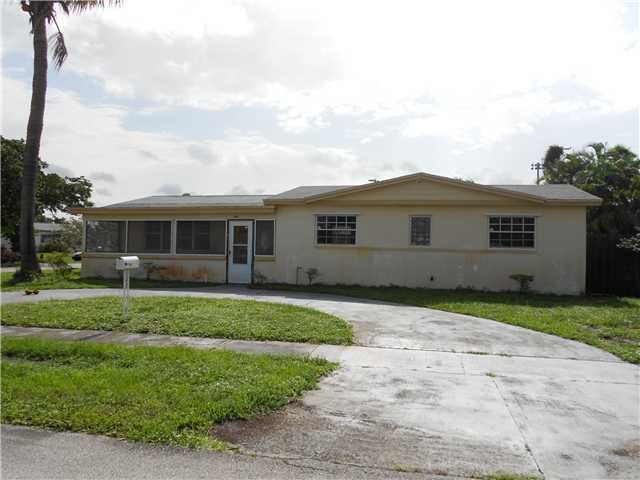 341 Nw 65th Way, Hollywood, FL 33024