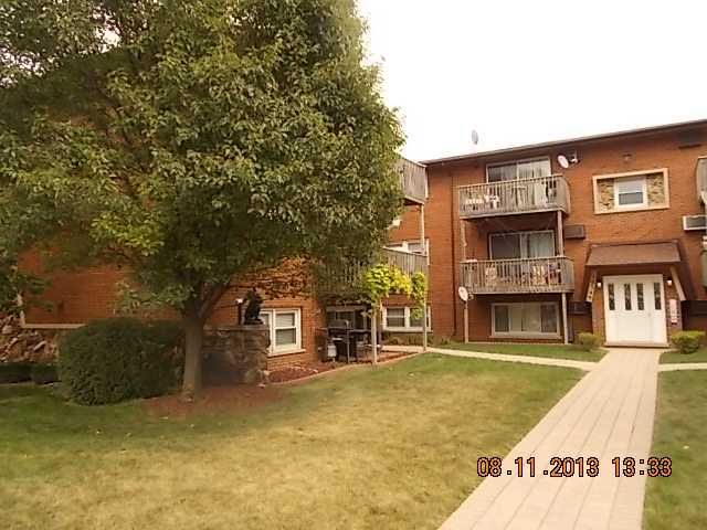 10747 S Harlem Ave Apt 1b, Worth, IL 60482