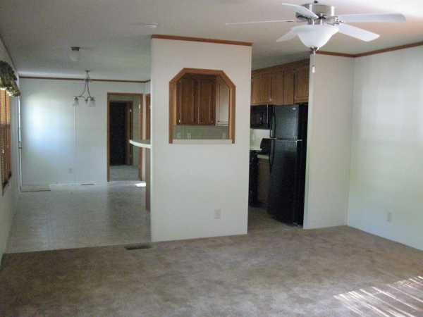 400 S. 4th St, Edwardsville, KS 66113