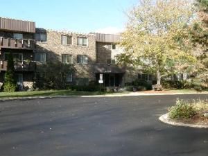 2650 Brookwood Way Dr Apt 117, Rolling Meadows, IL 60008