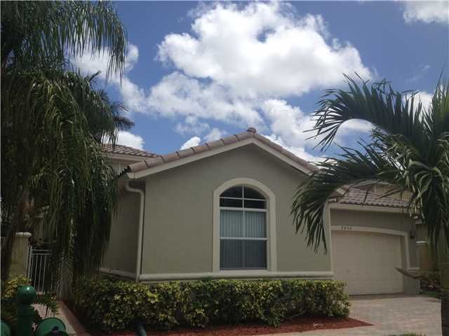 9450 NW 47 TE, Miami, FL 33178