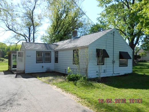 10Th St, Wayland, MI 49348