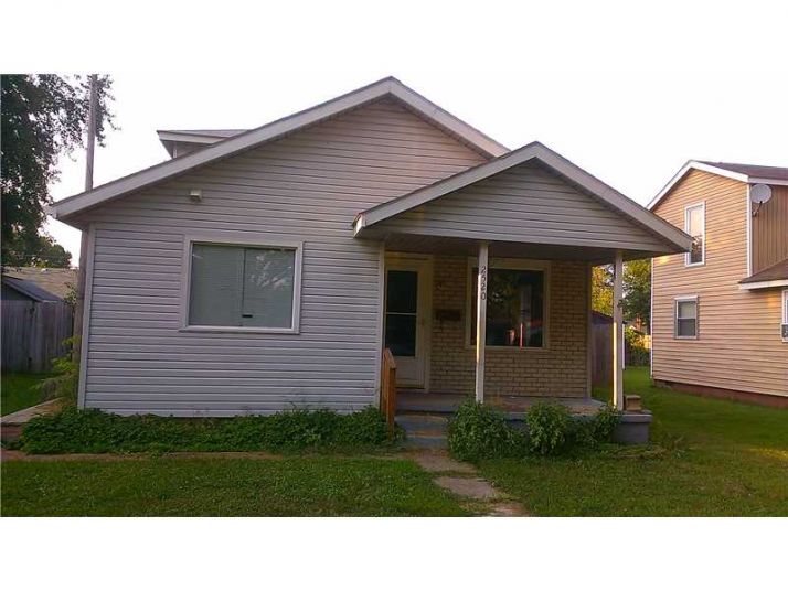 2520 W 11th St, Muncie, IN 47302