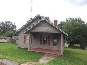 14 Clemson St, Liberty, SC 29657