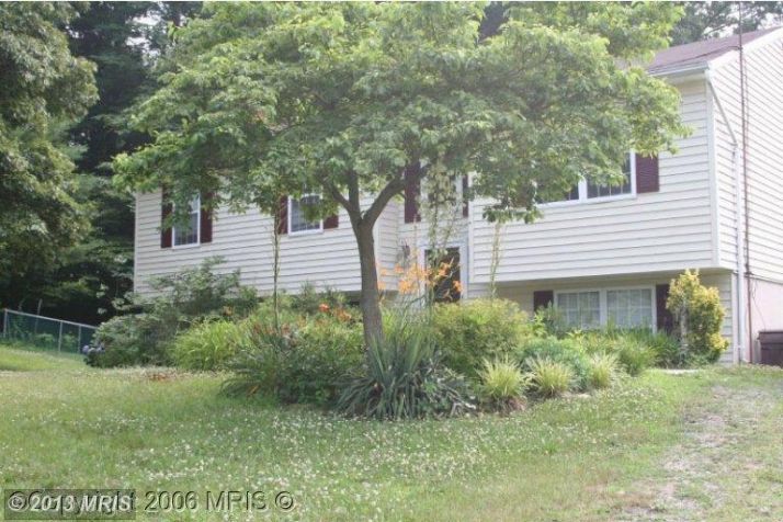 5410 Solomons Island Rd, Huntingtown, MD 20639