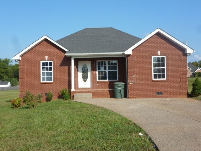 105 Buena Vista Dr, Portland, TN 37148