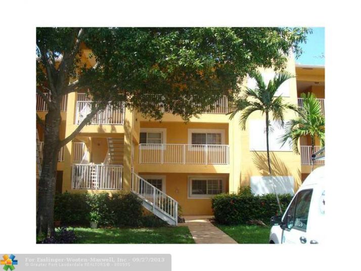 430 SE 7th St # 103E, Dania, FL 33004