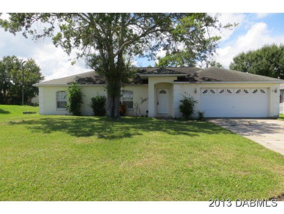 3132 Travelers Palm Dr, Edgewater, FL 32141