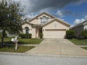 31401 Heatherstone Dr, Wesley Chapel, FL 33543