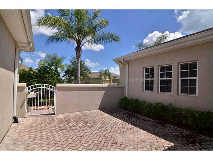 2212 Sifield Greens Way # 19, Sun City Center, FL 33573