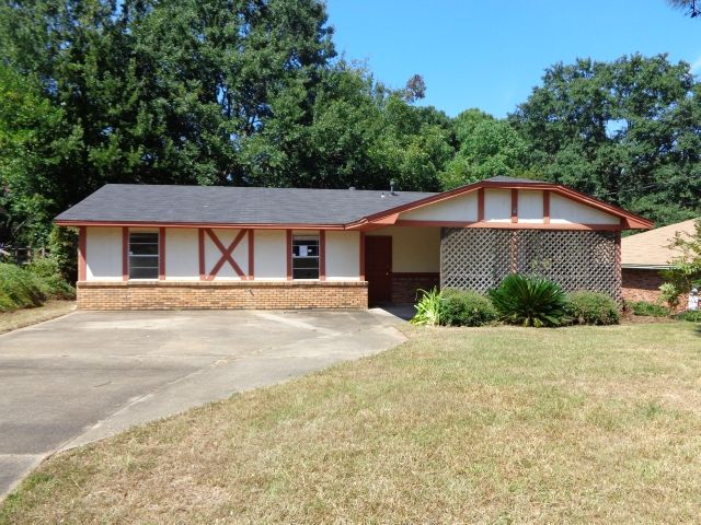 640 Burlington Dr, Montgomery, AL 36117