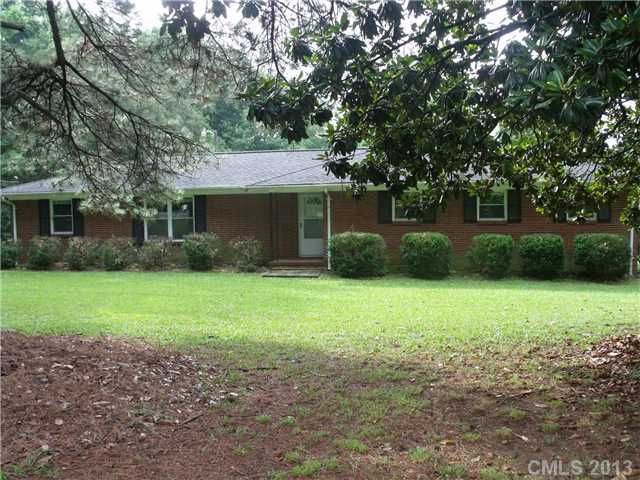 4616 Matthews Mint Hill Rd, Matthews, NC 28105