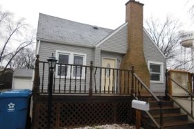 27 E 31st Pl, Steger, IL 60475