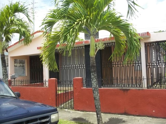 Valle Tolima F-34 Ave Ricky Seda, Caguas, PR 00727