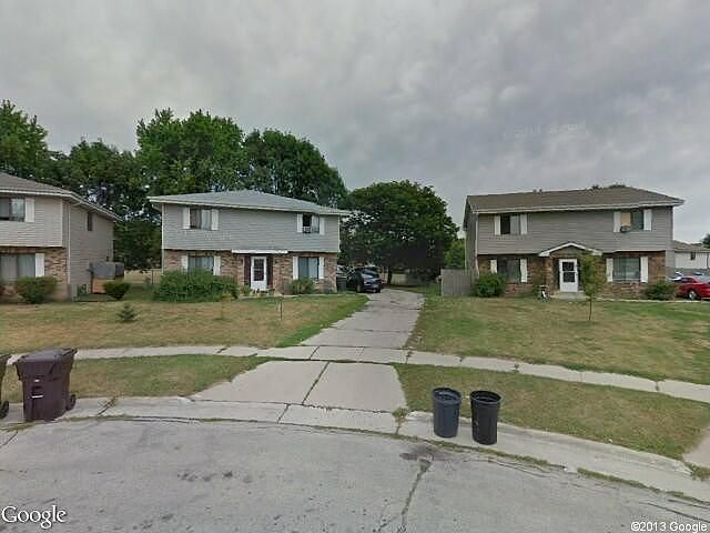 Tomarza Ct, South Milwaukee, WI 53172