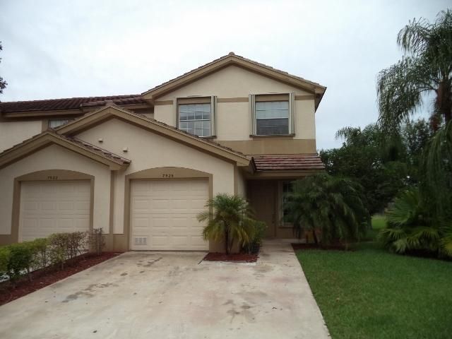 7926 Sienna Springs Dr, Lake Worth, FL 33463