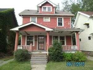 1346 E 142nd St, Cleveland, OH 44112