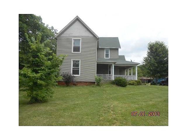 S 10572 550 E, Pleasantville, NY 10572