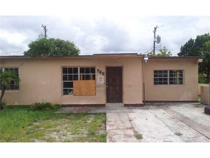 780 E 11 PL, Hialeah, FL 33010