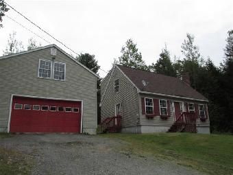 977 Center Minot Hill Road, Minot, ME 04258