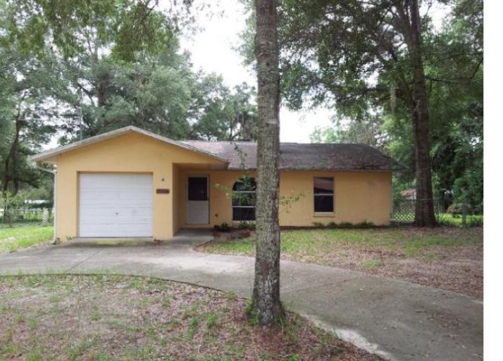 3164 E Bryant St, Inverness, FL 34453