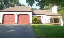 8 Brentwood Ct Newtown, PA 18940