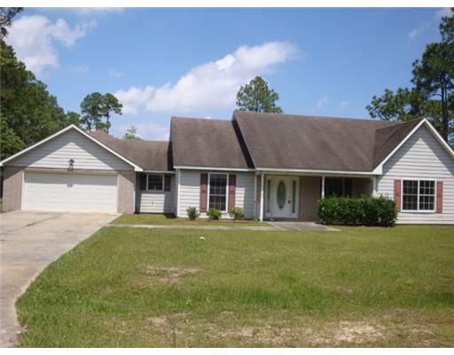 2900 Dolphin Dr, Gautier, MS 39553