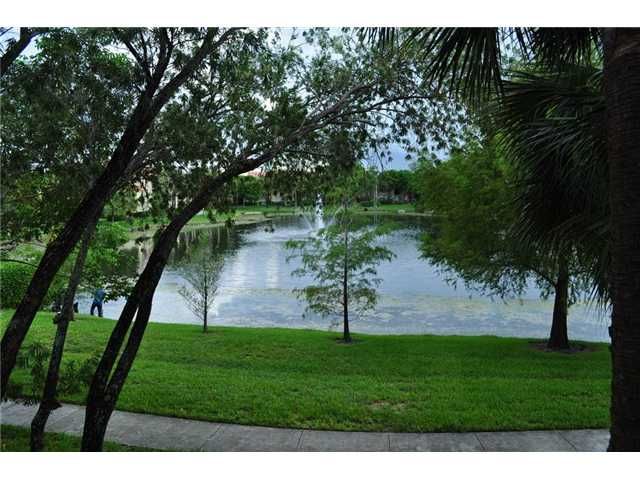 10733 CLEARY BL # 208, Fort Lauderdale, FL 33324