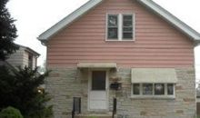 3248 S 51st St Milwaukee, WI 53219