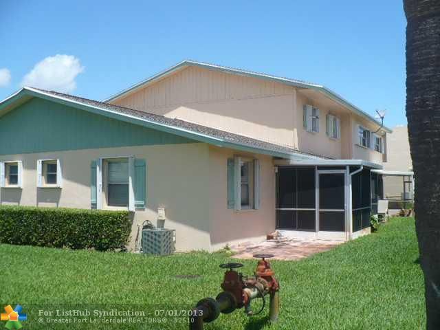 953 Se 10th St, Deerfield Beach, FL 33441