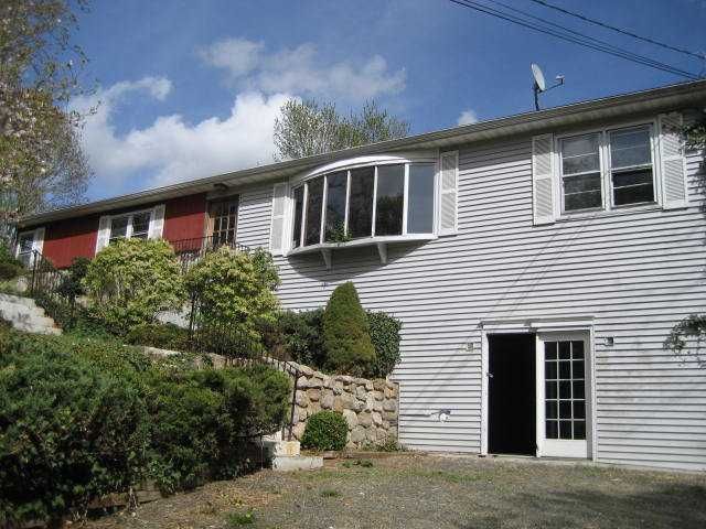 323 Main St S, Bethlehem, CT 06751