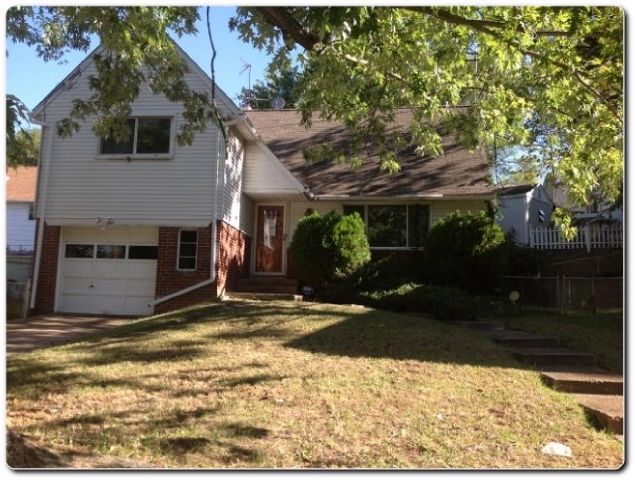 5924 Greenvale Pkwy, Riverdale, MD 20737