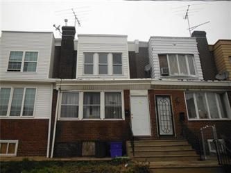 7347 Theodore St, Philadelphia, PA 19153