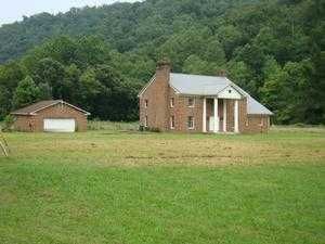 2 Robinson Hollow, Page, WV 25152